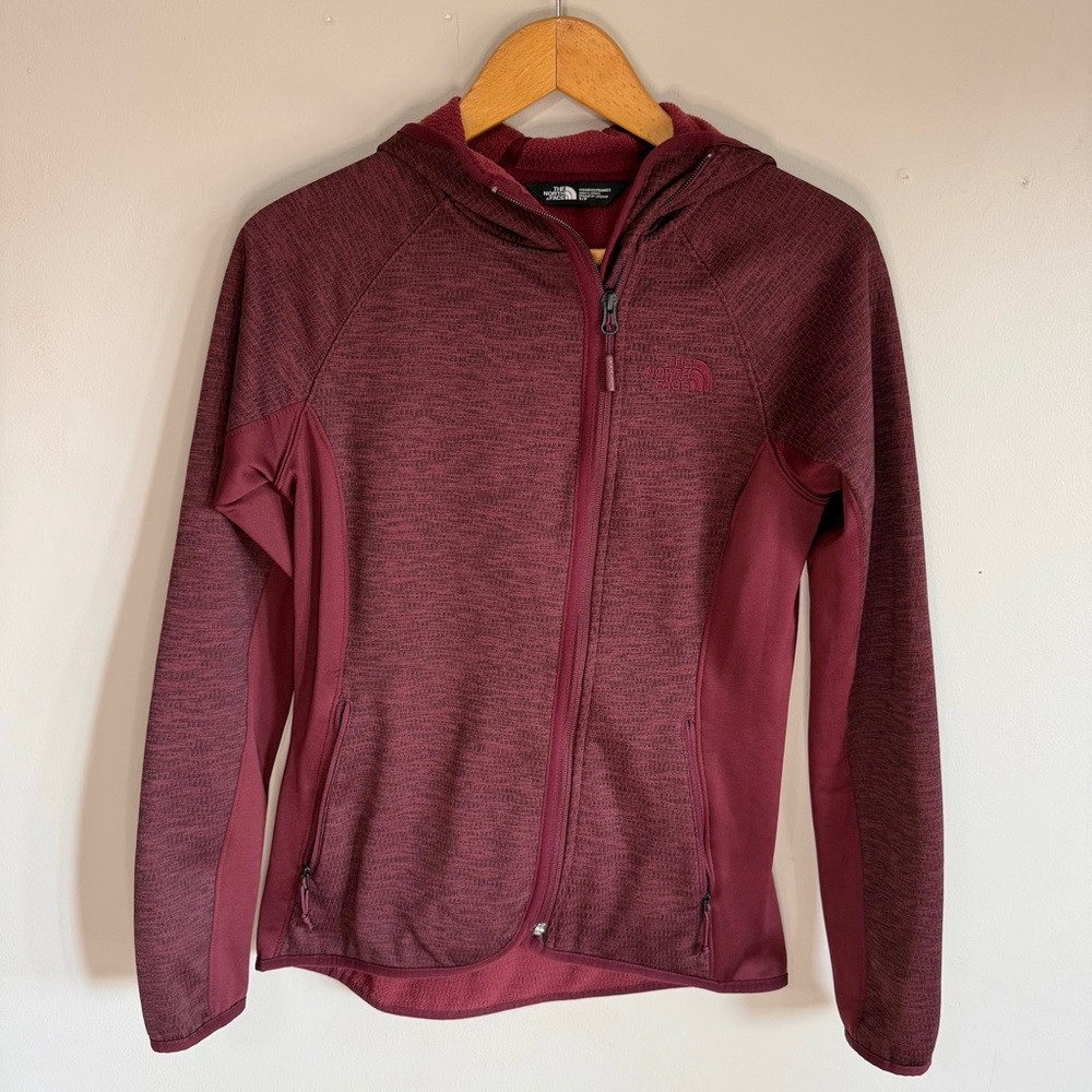 The North Face Women's Hooded Maroon Jacket | S